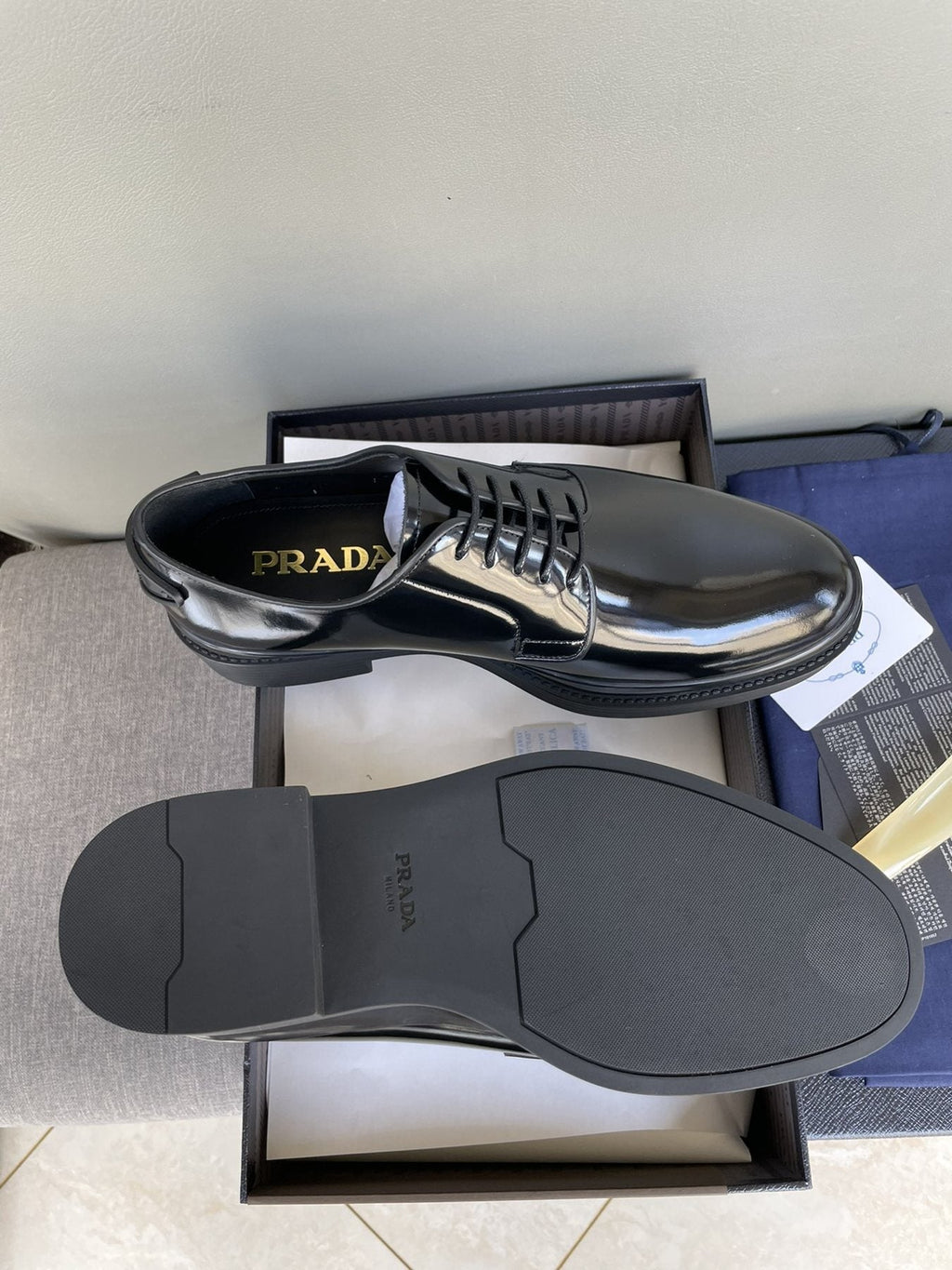 Prada Black Glossy Oxford Shoes — detail