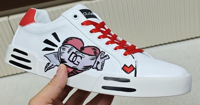 Dolce & Gabbana Graphic Low-Top Sneakers — front