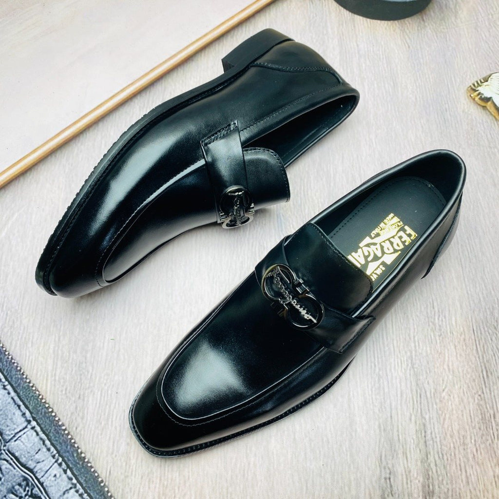 Ferragamo Black Metal-Accent Loafers — side