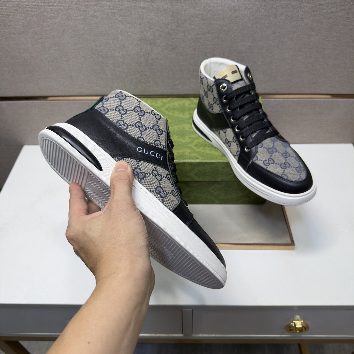 Gucci Men's Patterned High-Top Sneakers — model