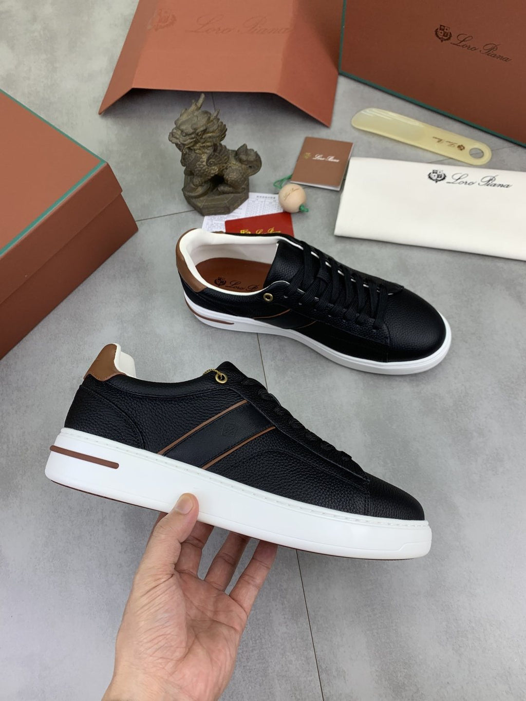 Loro Piana Contrast-Trim Low-Top Sneakers — model