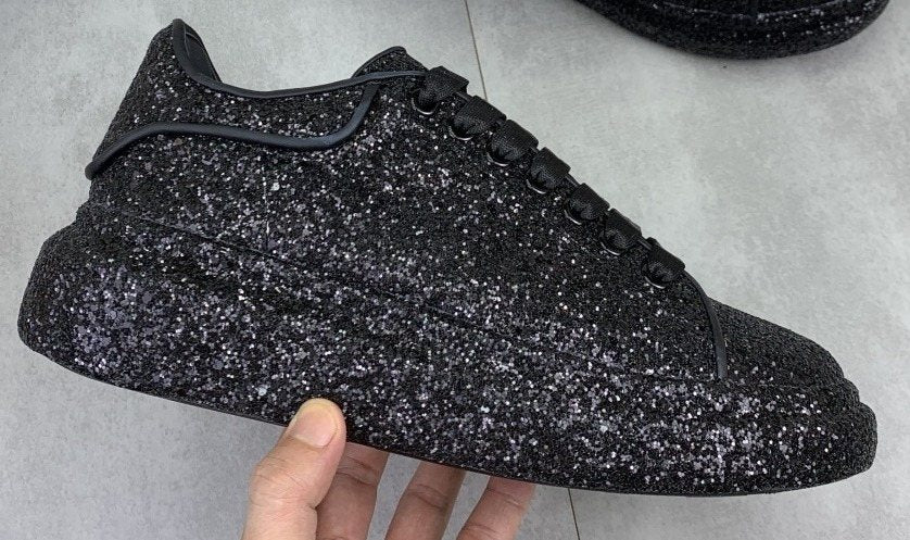 Alexander McQueen Black Glitter Low-Top Sneakers — front